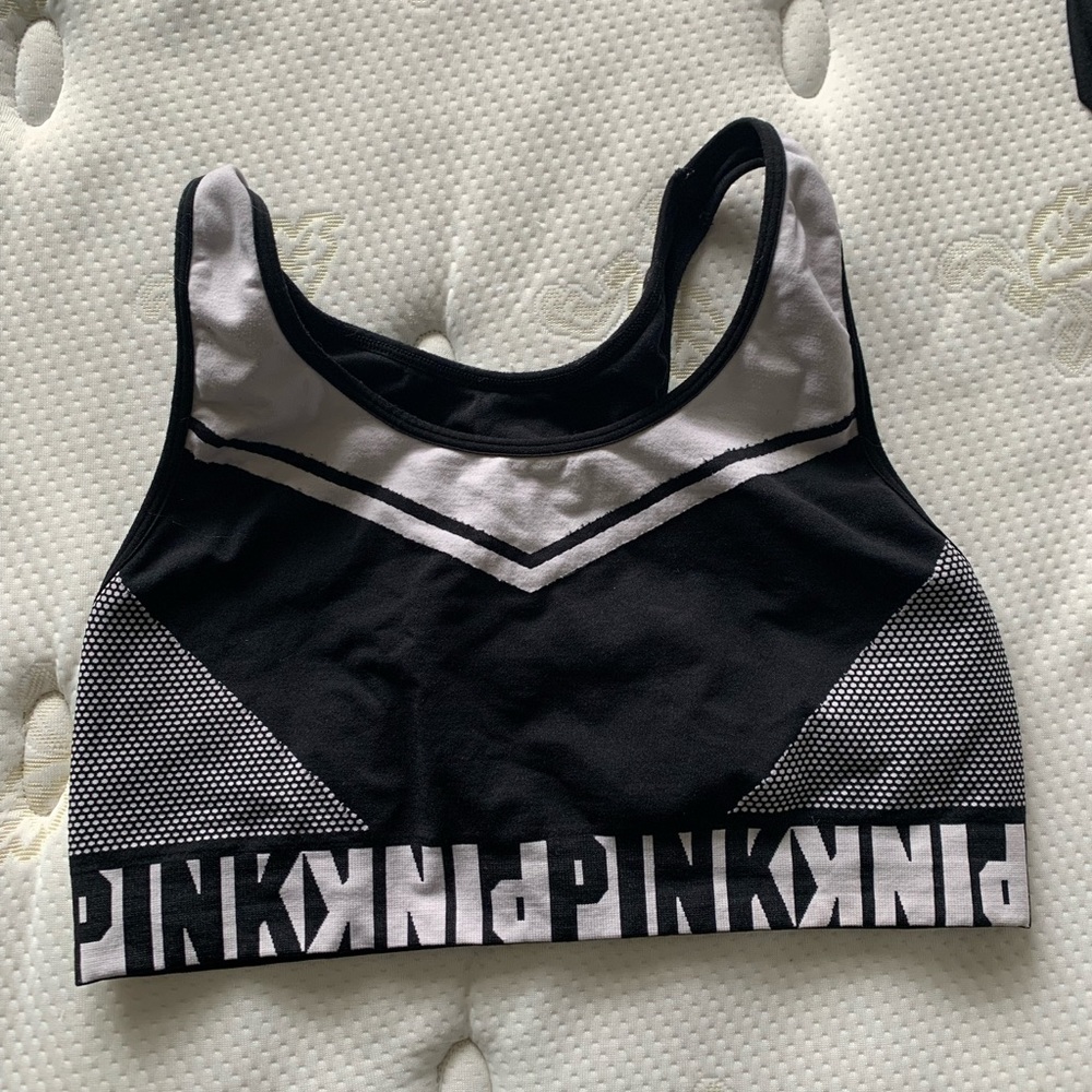 Victoria’s Secret pink sports bra size L